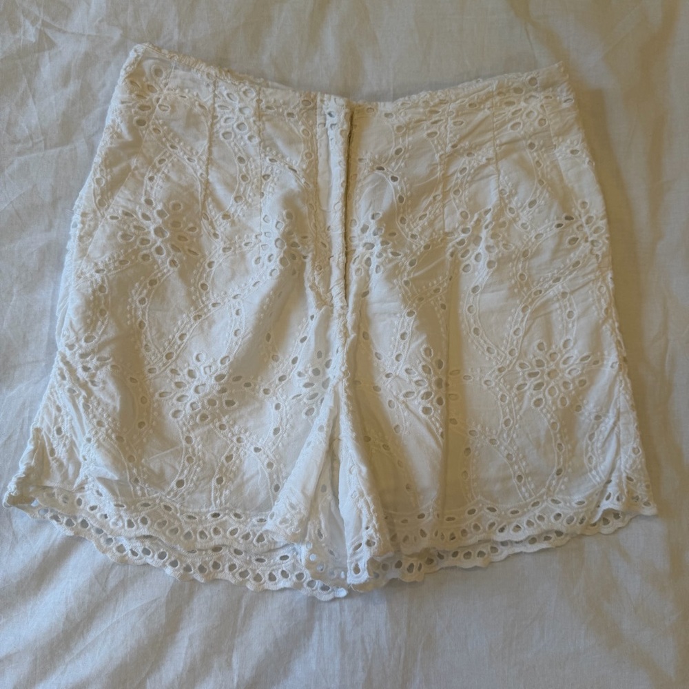 Industry 100% Cotton Eyelet Lace Shorts White Size 6